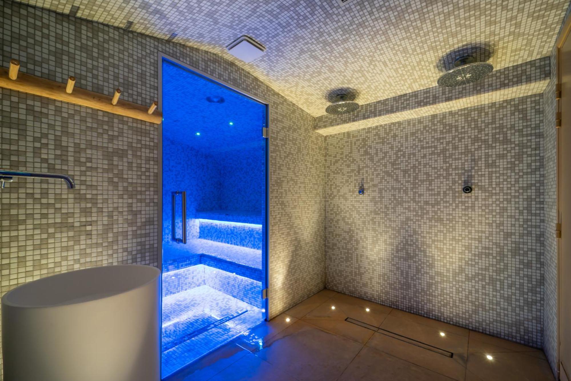 La Finca Hotel & Spa Paris Eksteriør bilde