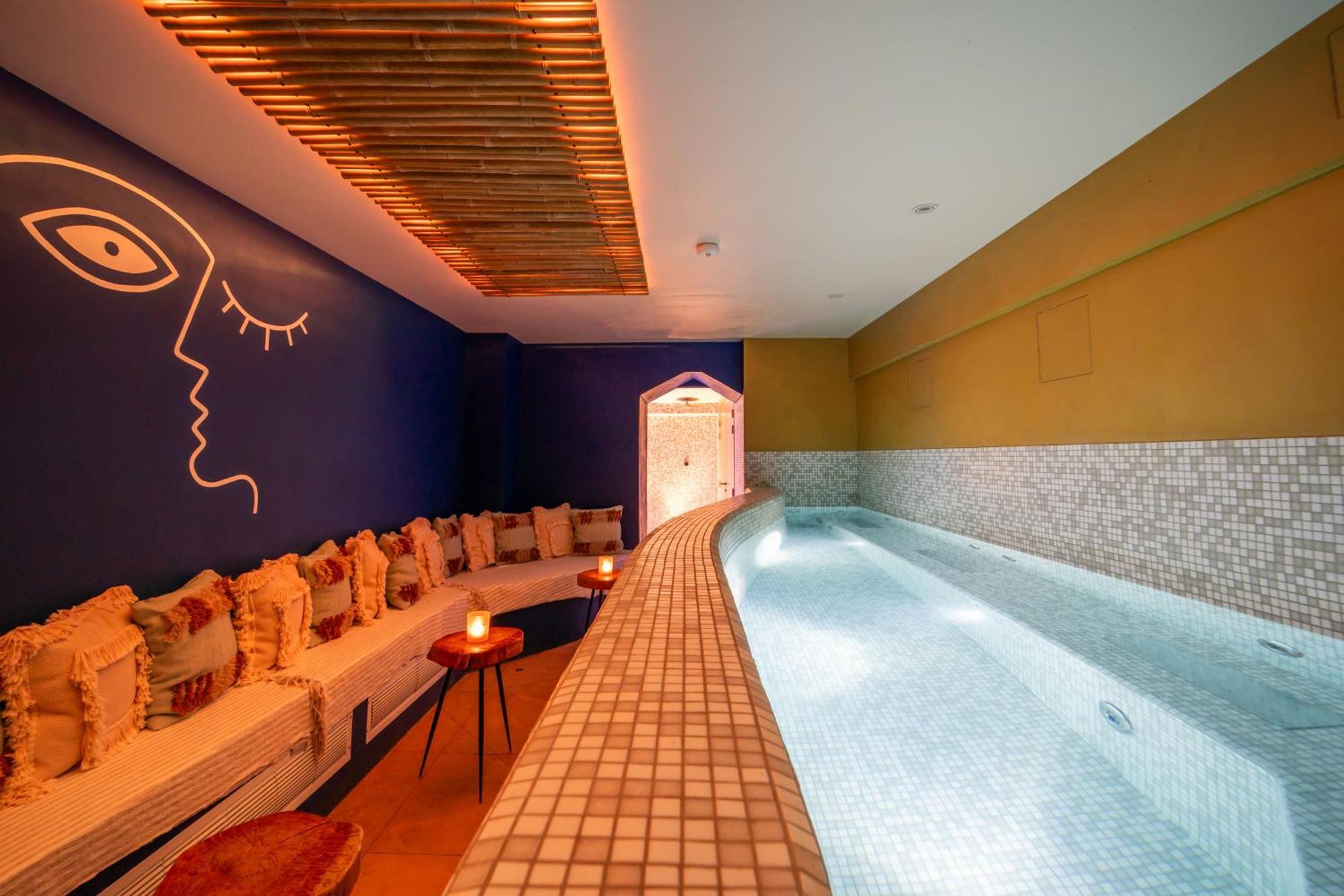 La Finca Hotel & Spa Paris Eksteriør bilde